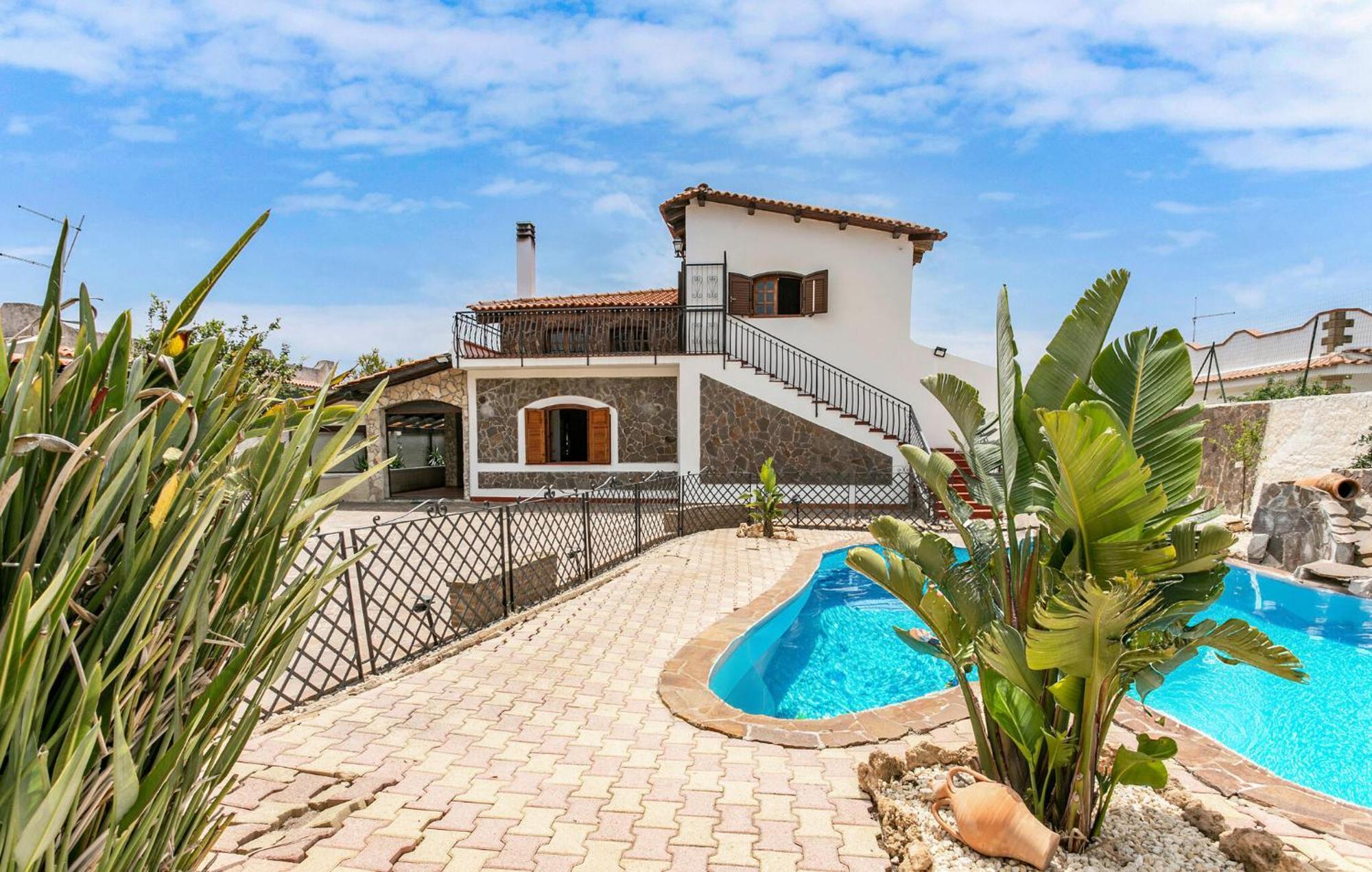 Stunning In Siracusa With Kitchenette Сasa de vacaciones *